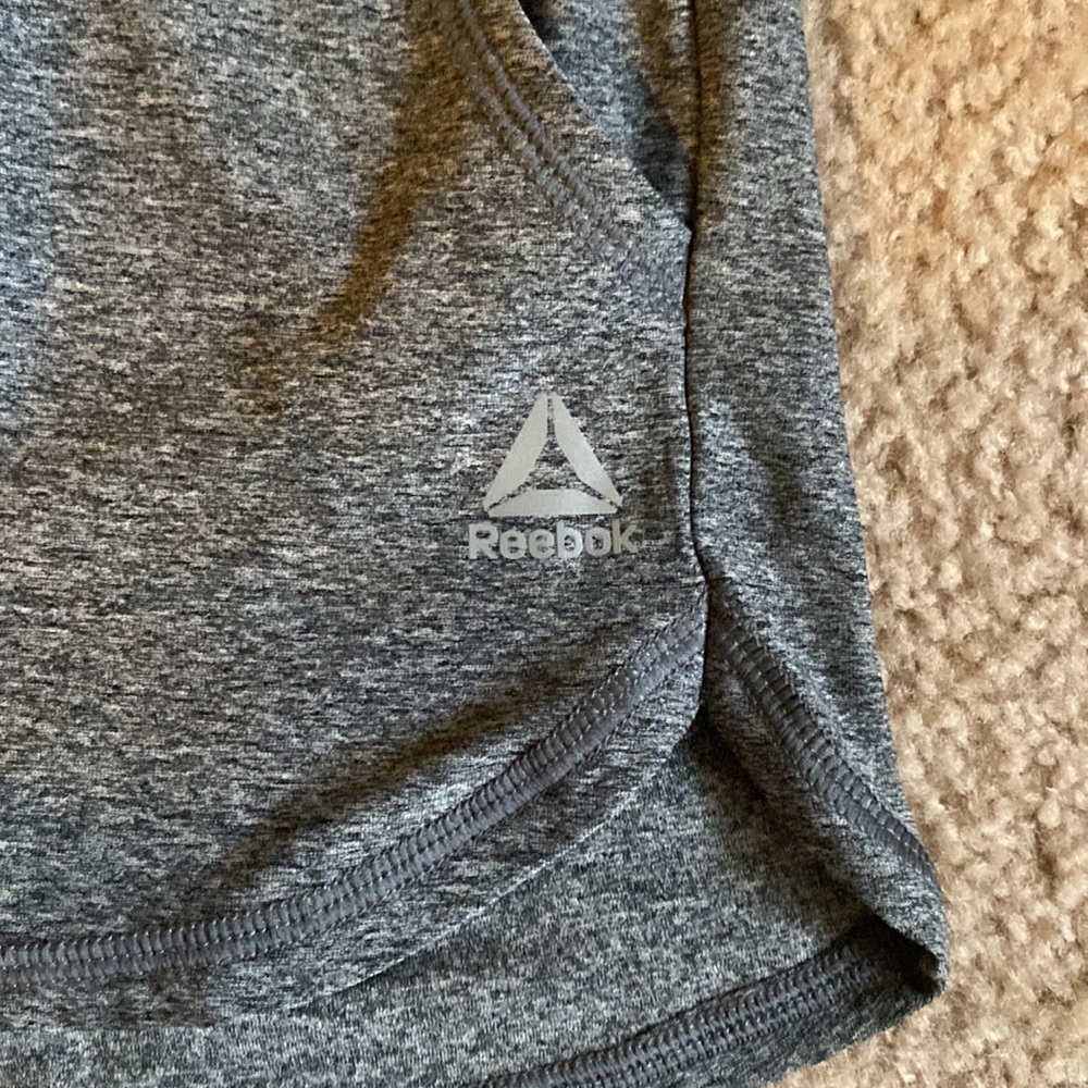 Women’s Reebok Shorts Size Small - Picture 2 of 5